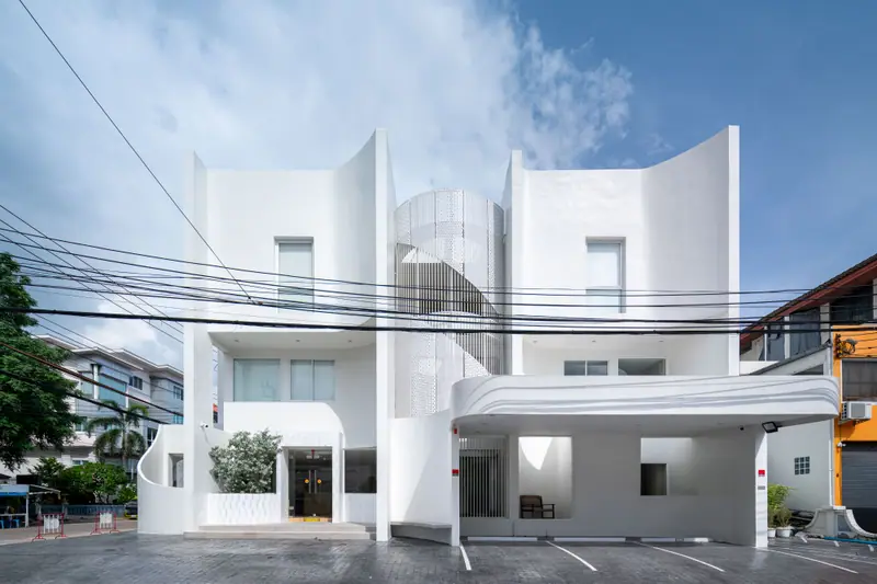 Quality Plus Agency — ผลงานออกแบบโดย MAKE IT POP